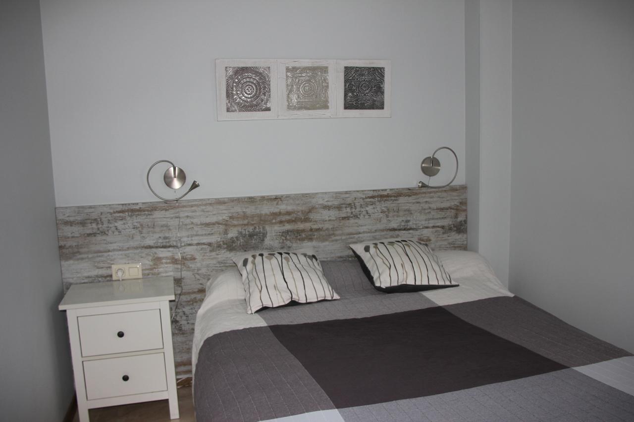 Apartamentos Caru Castelldefels Eksteriør bilde